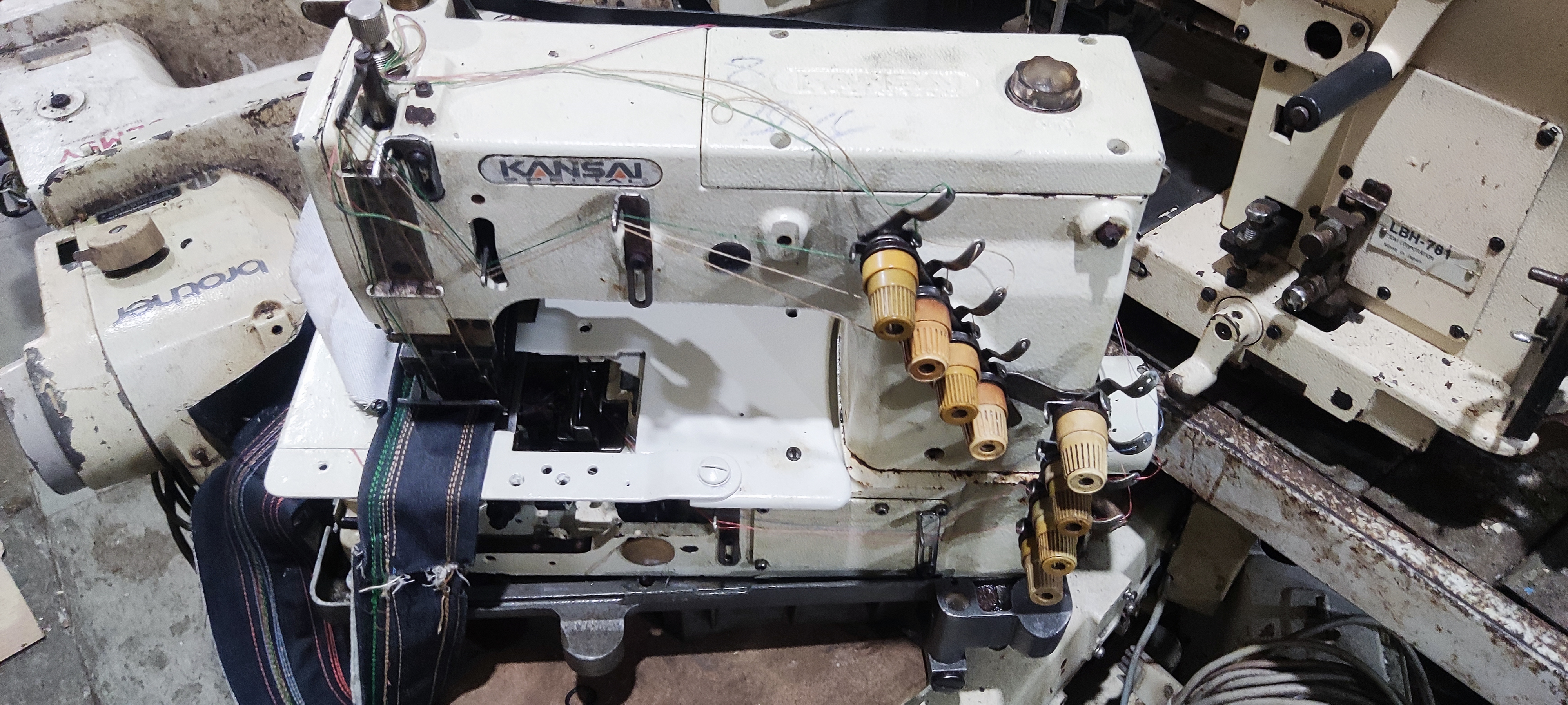 Belt sewing machines